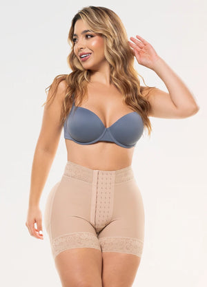 Faja Salome Short 613: Invisible, aumenta glúteos y caderas