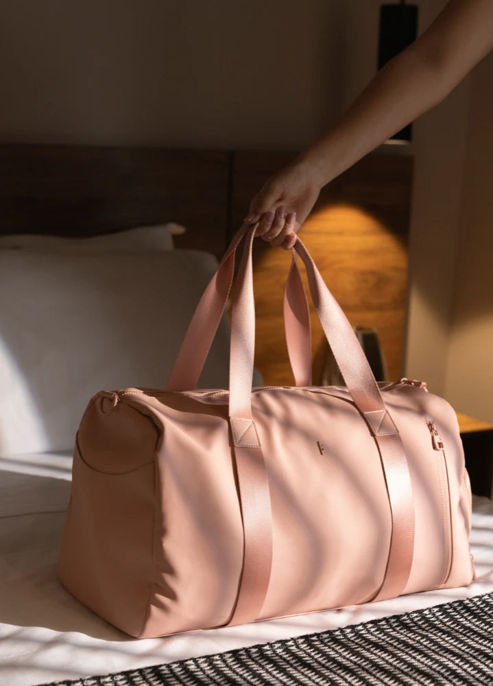 Bolso de Lona Salome: Ideal para viajes, gym o Post-Cirugía