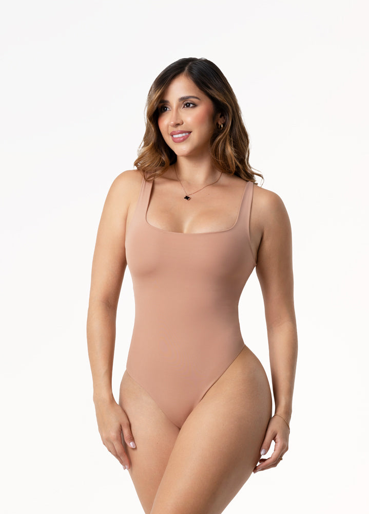 Body Moldeador 5002 Tiras gruesas, escote cuadrado | Control Abdominal