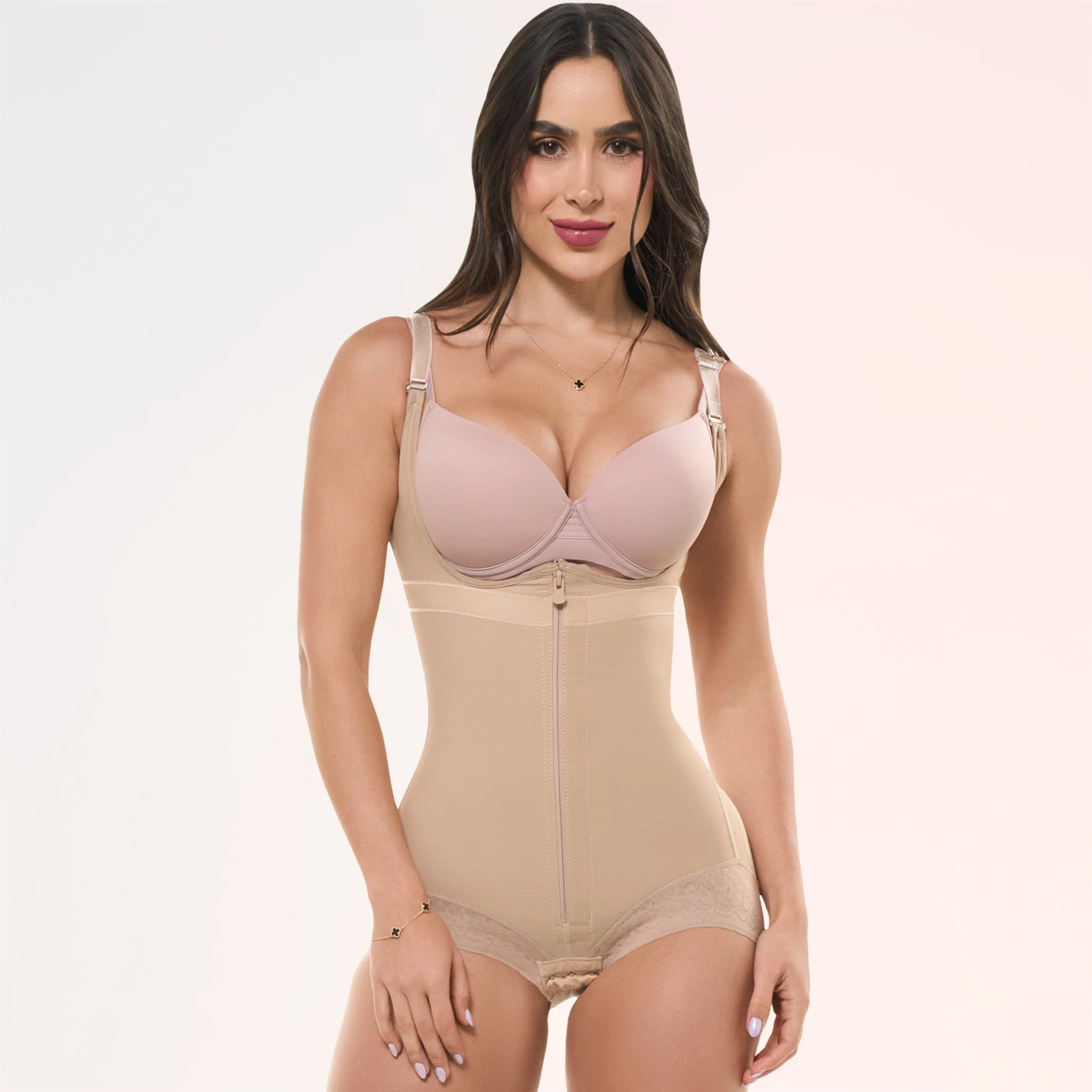 Body Faja Salome 413 | Cachetero Espalda Alta | Encaje Siliconado | Control Abdomen y Espalda