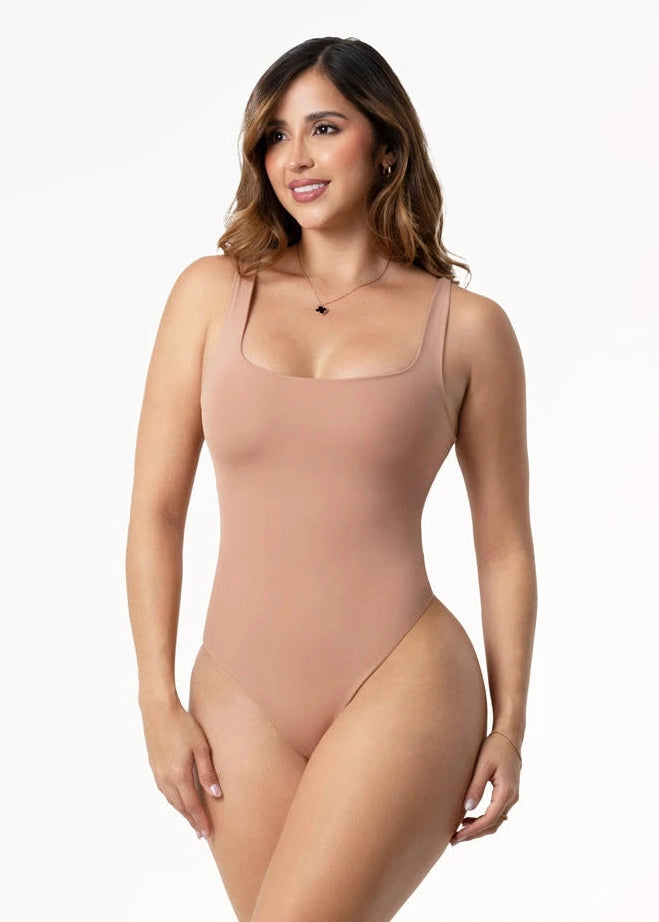 Body: Tiras gruesas, escote cuadrado, control abdominal | Salome 5002