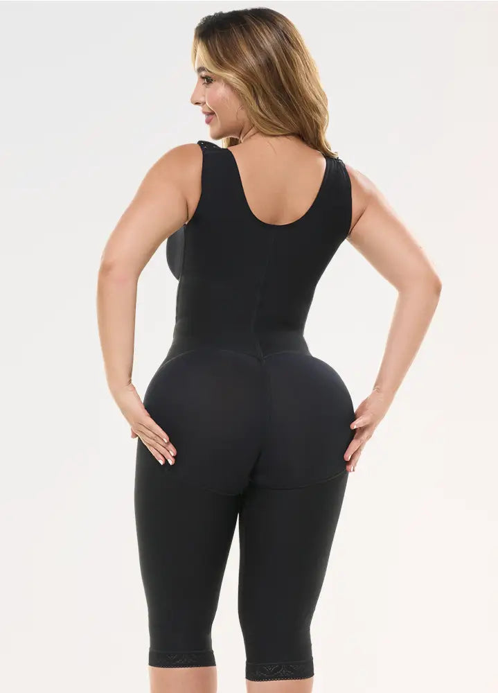 Faja Post-Lipo Salome 523 C: Compresión Media y Brasier Integrado
