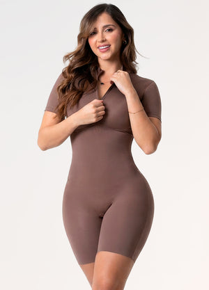 Body Manga Corta, Escote con Cremallera y Realce Natural | Salome 5502