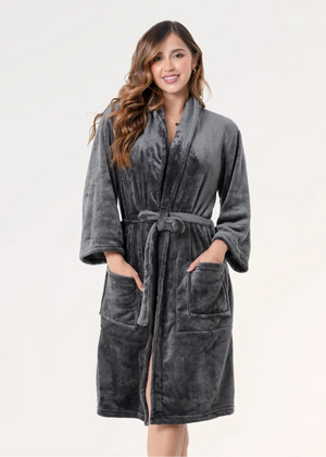 Bata de Microfibra Salome: Extra Suave para Recuperación Post Quirúrgica