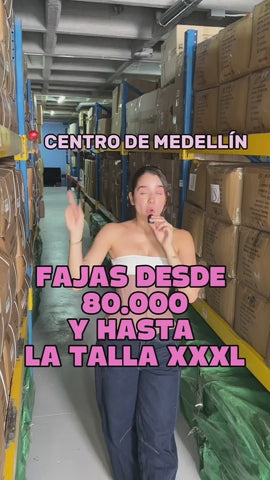 Video de mujer usando faja salome 7011