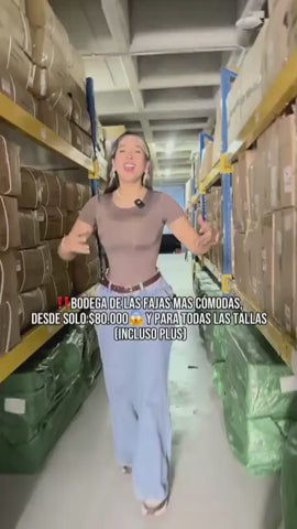 mujer usando body salome 03l5